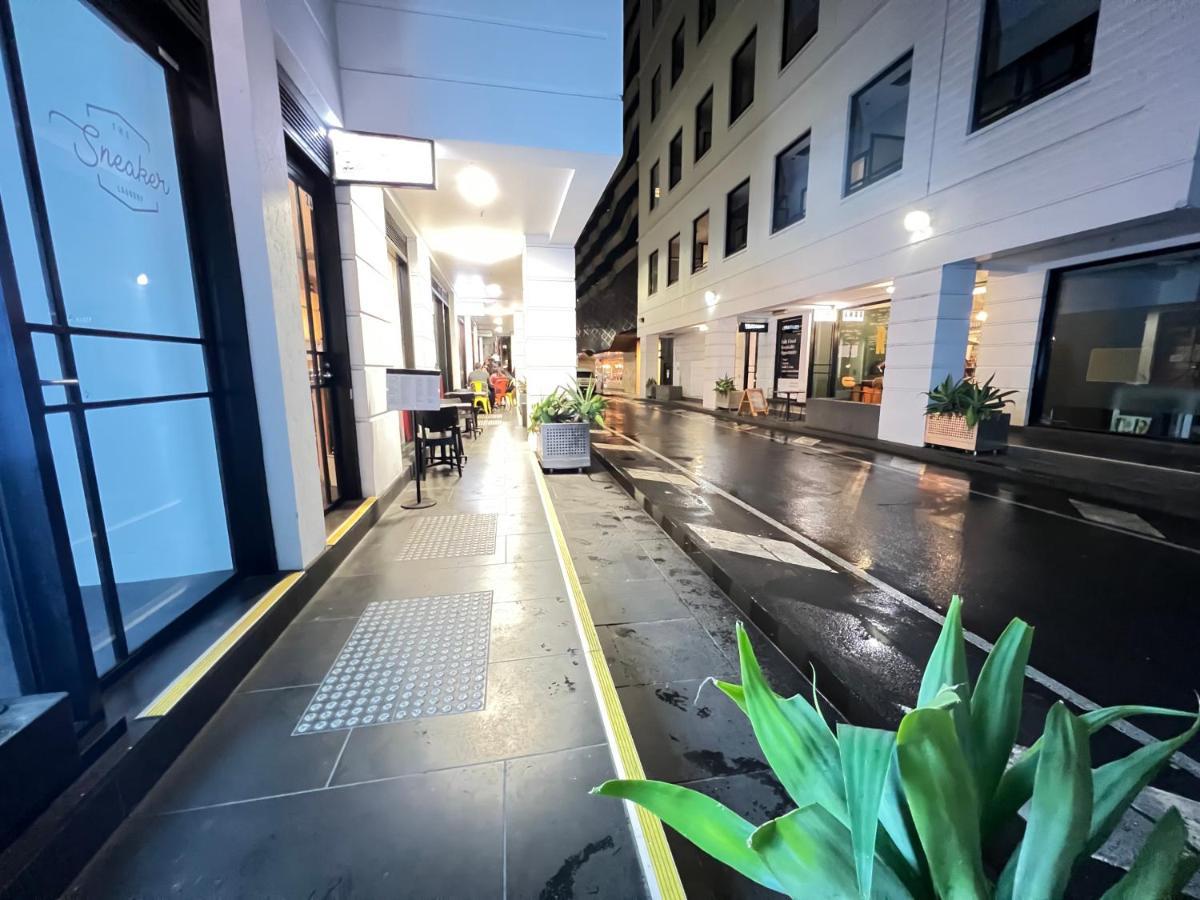 Aura On Flinders Serviced Apartments Melbourne Exterior photo